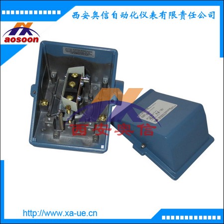 J400-S126B美国UE不锈钢压力开关